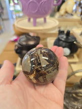 Load image into Gallery viewer, Septarian Sphere