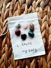 Load image into Gallery viewer, Crystal Affirmation Collection - I Trust My Body