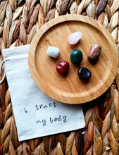 Load image into Gallery viewer, Crystal Affirmation Collection - I Trust My Body